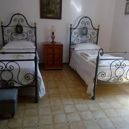 Casa Letizia Al Piano Terra * Sannicola