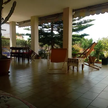 Bed & Breakfast Casa Letizia Al Piano Terra